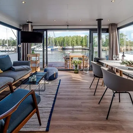 Hausboot Lp1 Peenemunde